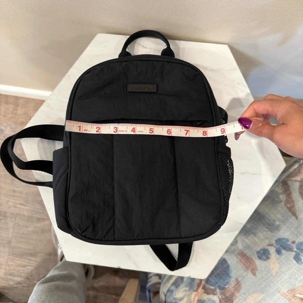🔥Reebok Black Backpack🔥